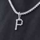Colgante con micro logotipo oficial de los Pittsburgh Pirates de la MLB en oro blanco