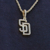 Micro colgante San Diego Padres de vermeil de 18k
